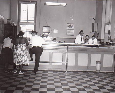 1950s Pine St station
