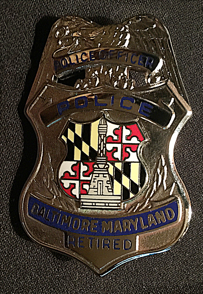 72Mini Officer Badge